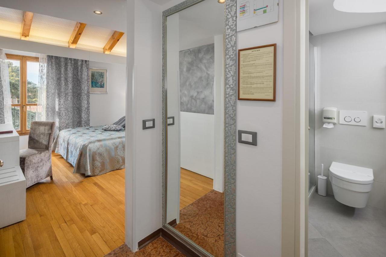 Hotel Cittar Novigrad  Exterior photo