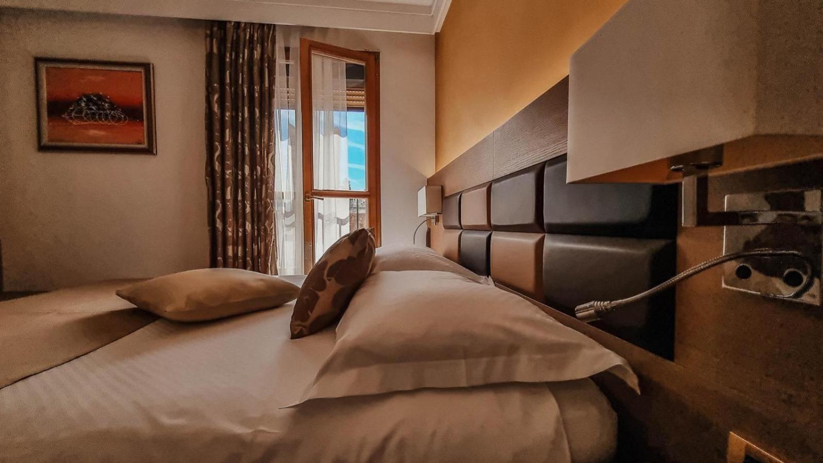 Hotel Cittar Novigrad  Exterior photo